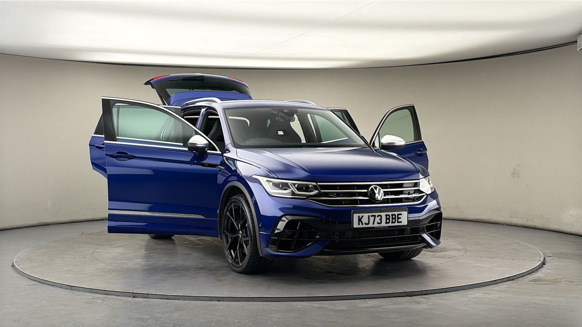 More views of Volkswagen Tiguan