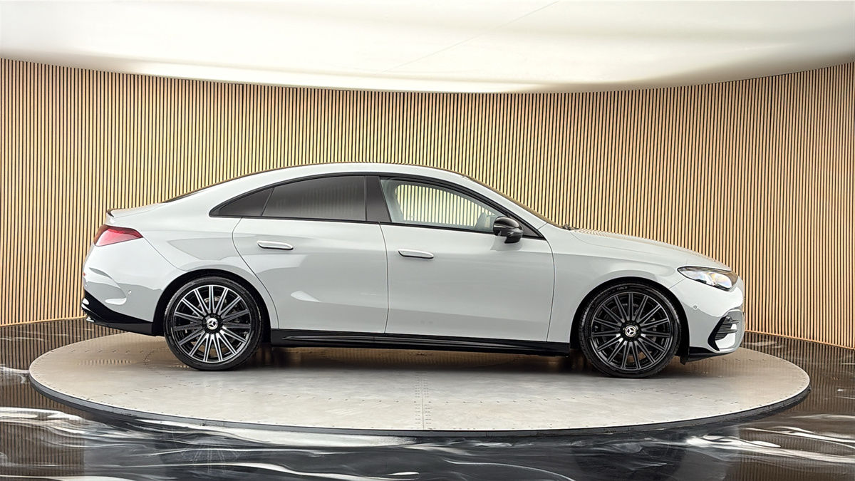 Mercedes-Benz CLA Image 16