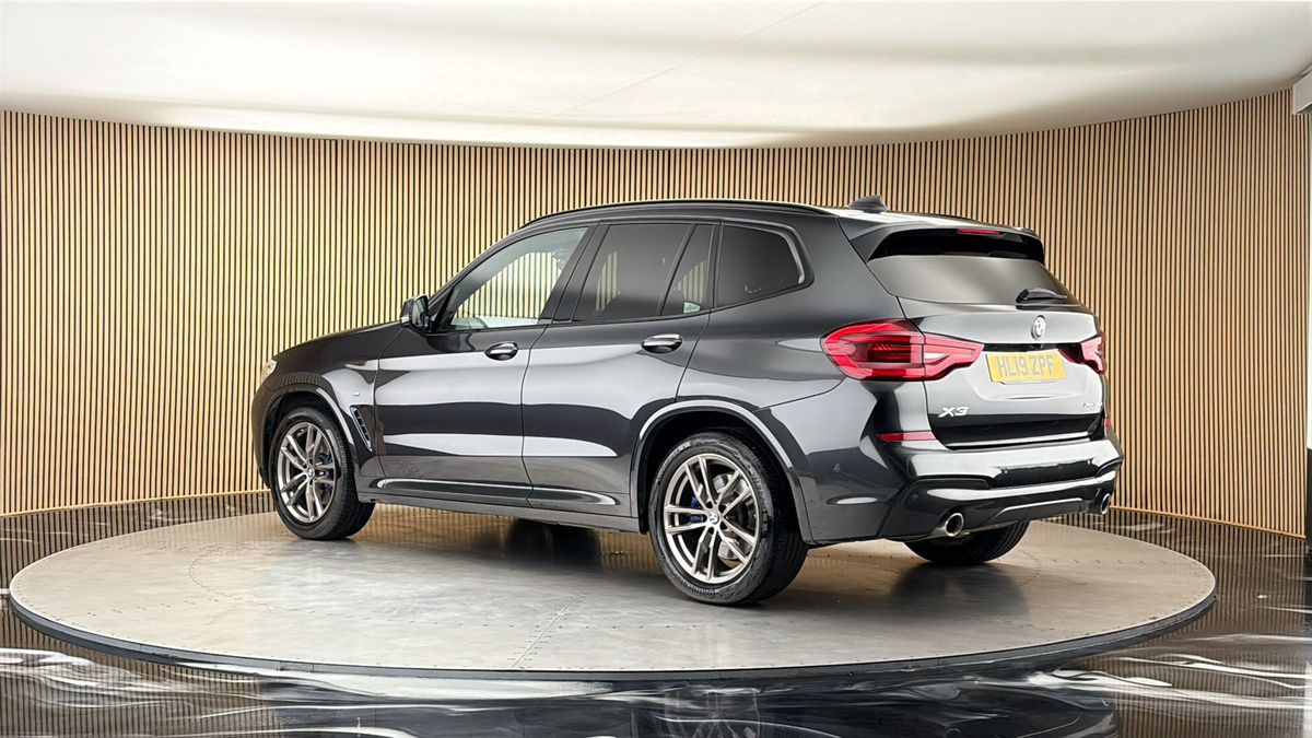 More views of BMW X3
