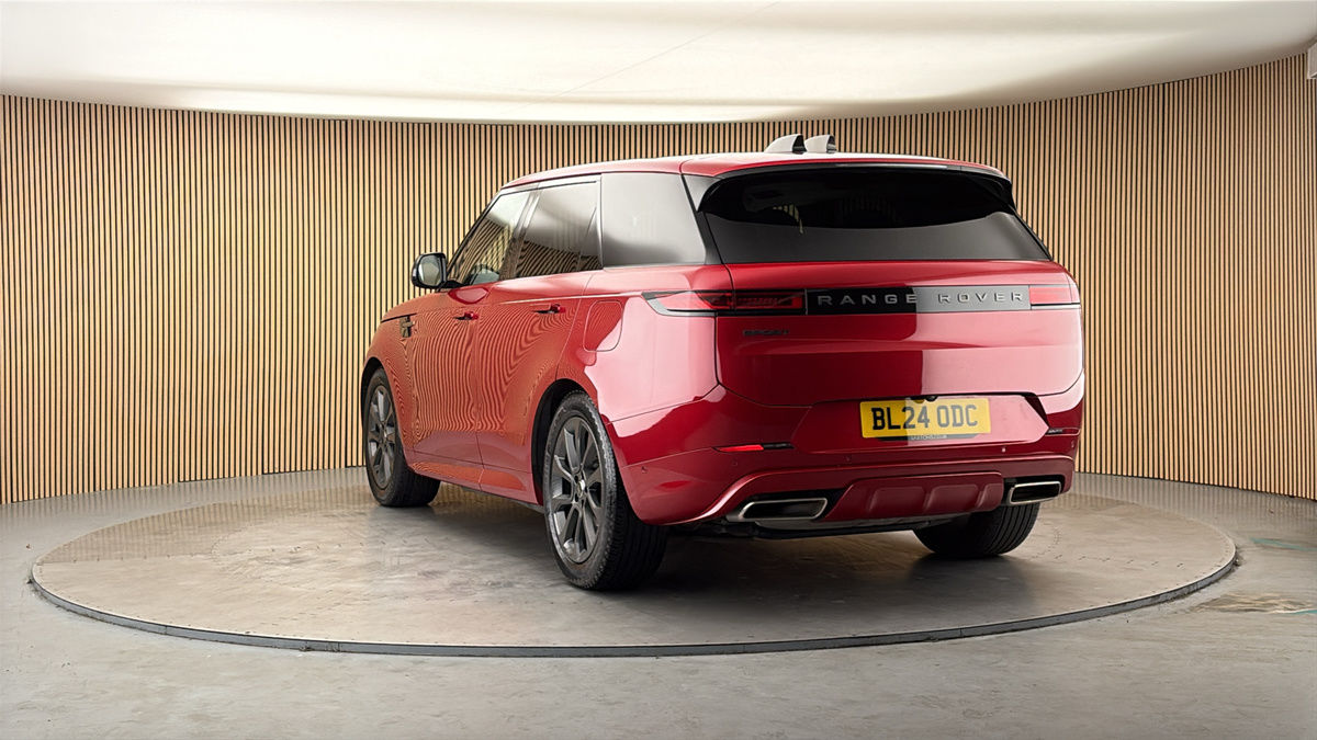 More views of Land Rover Range Rover Sport