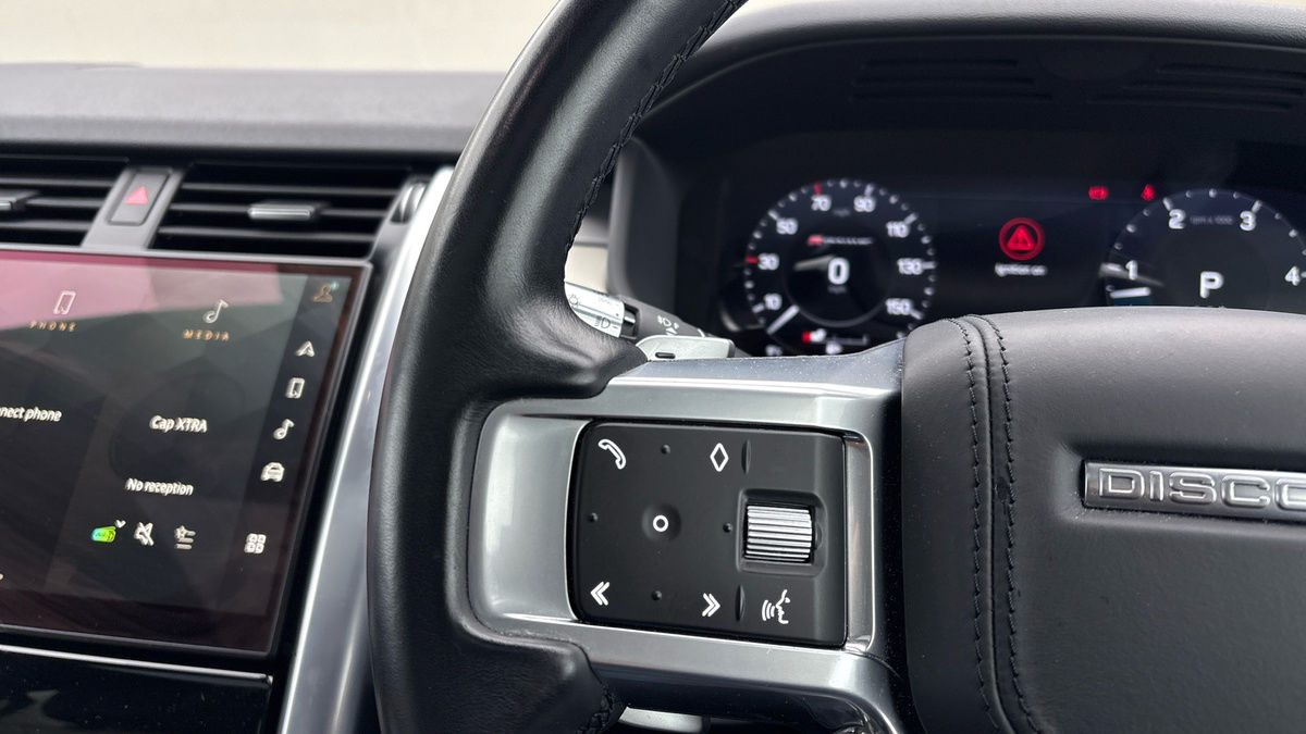 Land Rover Discovery Image 13