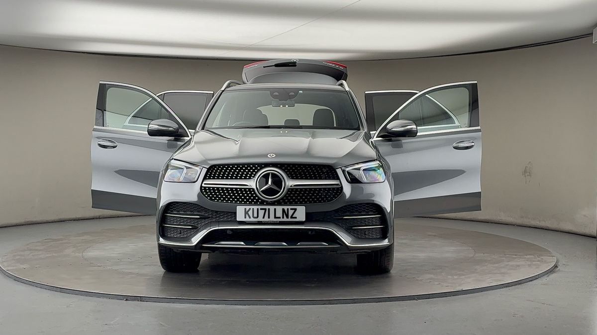 More views of Mercedes-Benz GLE