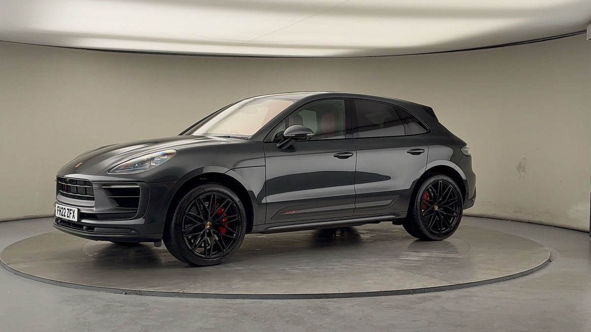 More views of Porsche Macan