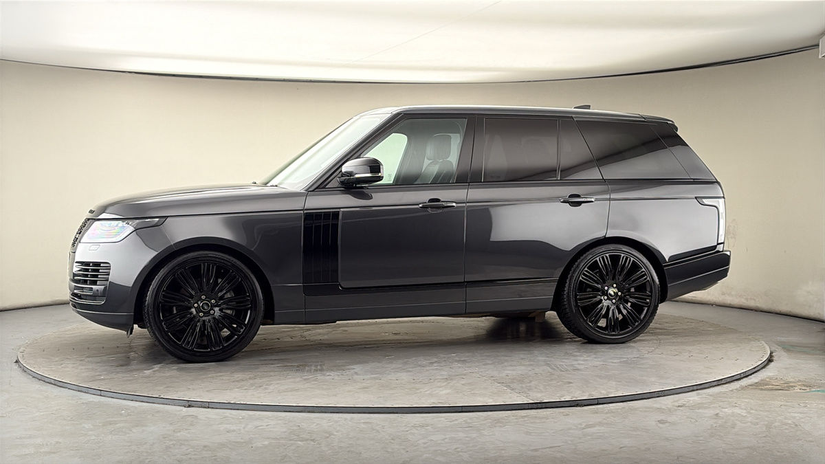 More views of Land Rover Range Rover