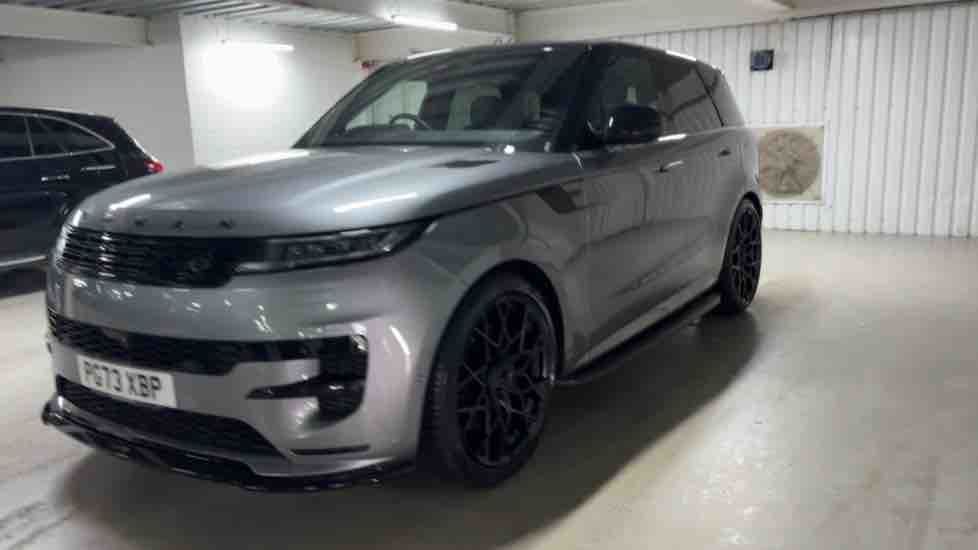More views of Land Rover Range Rover Sport