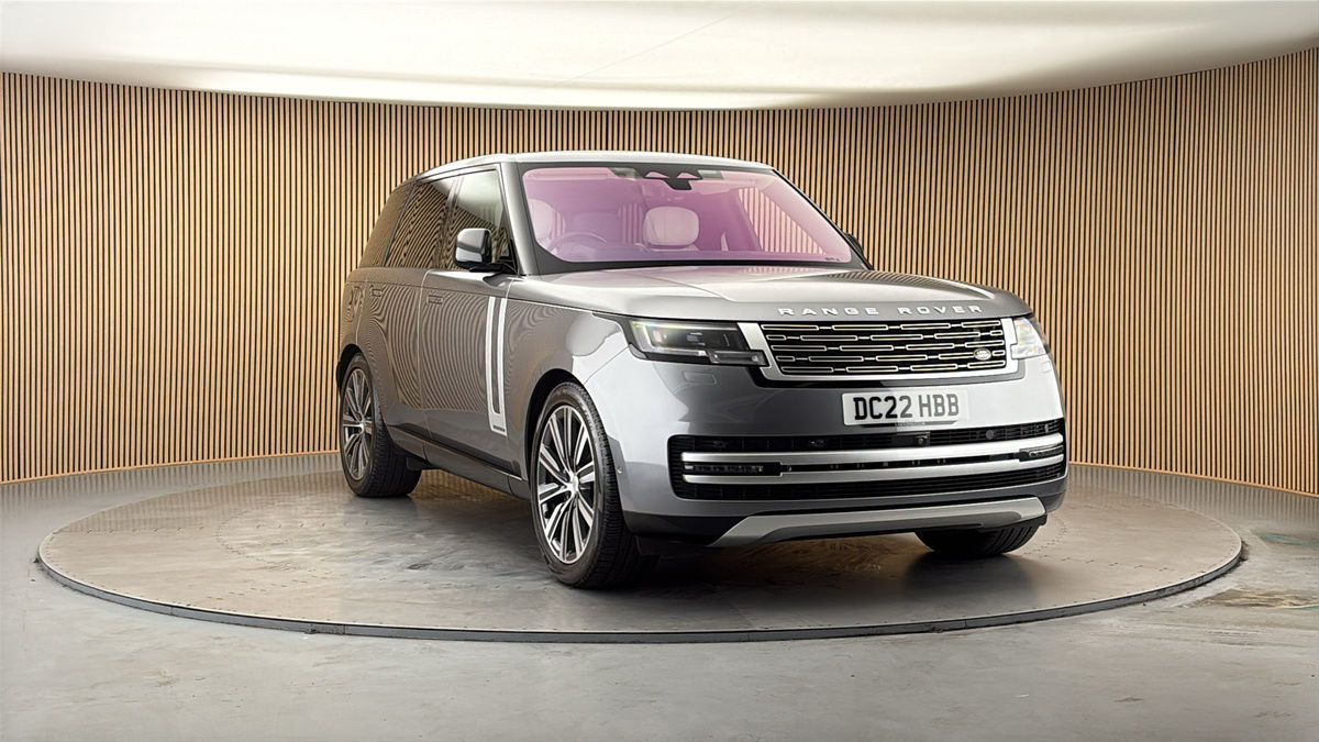 More views of Land Rover Range Rover