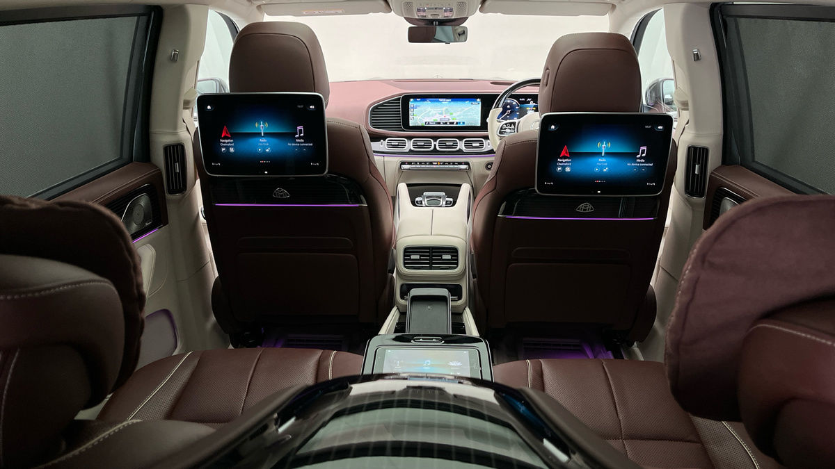 Mercedes-Benz Maybach GLS Image 33
