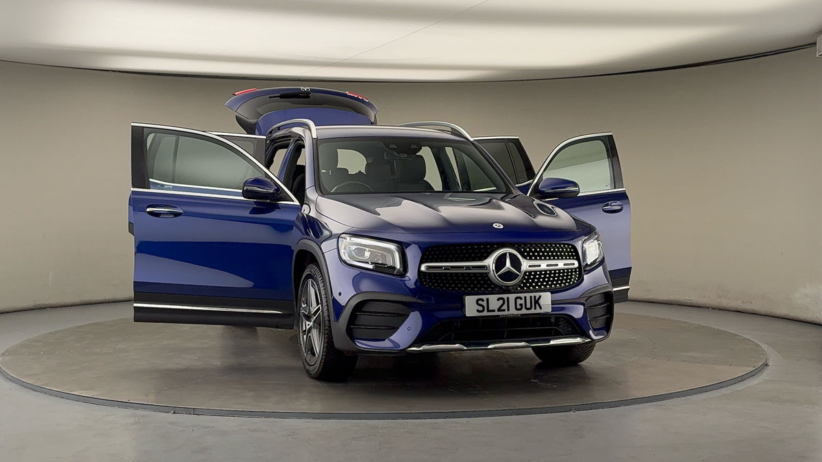 More views of Mercedes-Benz GLB