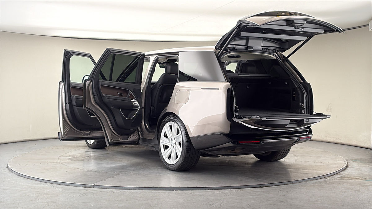 Land Rover Range Rover Image 23