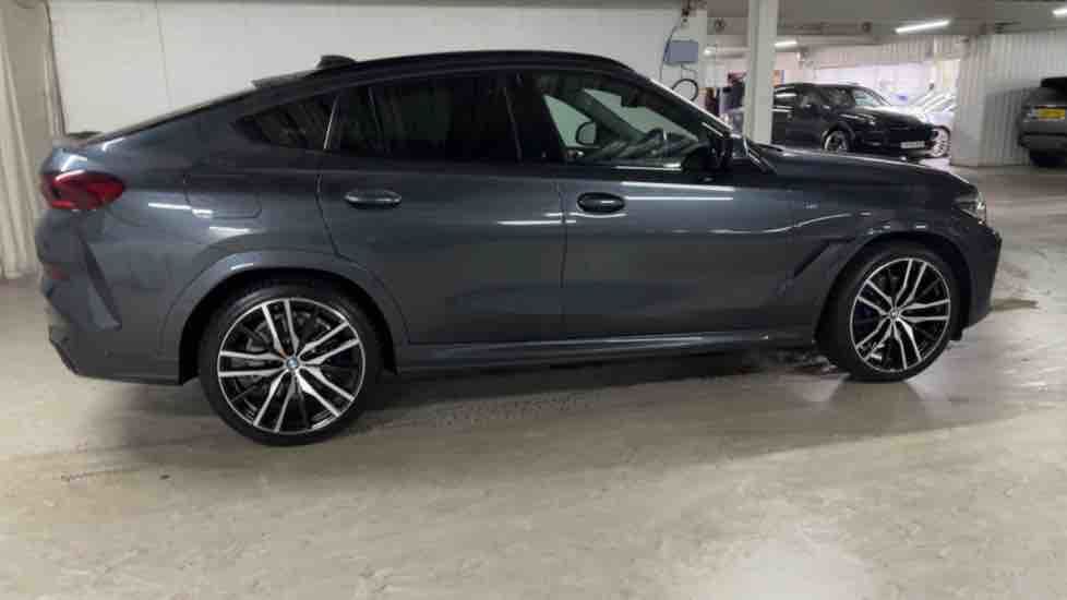 More views of BMW X6
