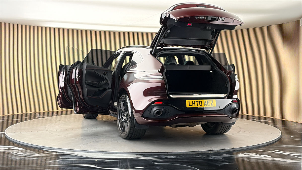 More views of Aston Martin DBX