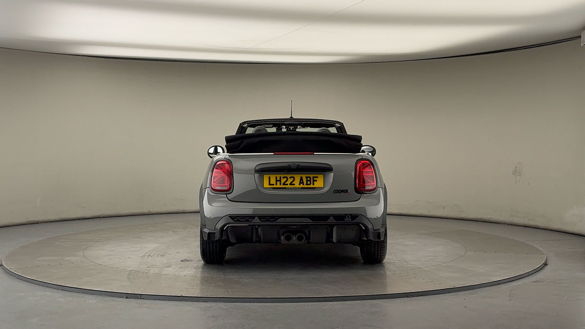 MINI Convertible Image 4