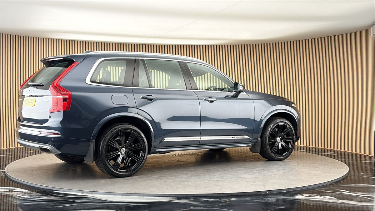 More views of Volvo XC90