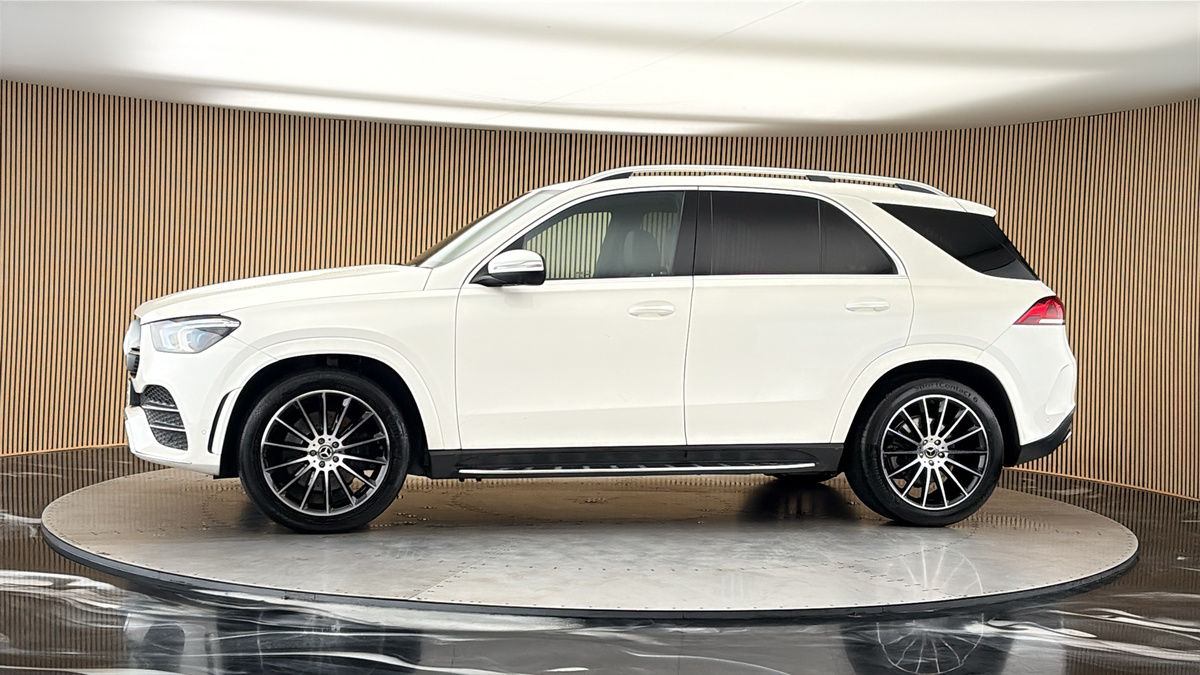 More views of Mercedes-Benz GLE