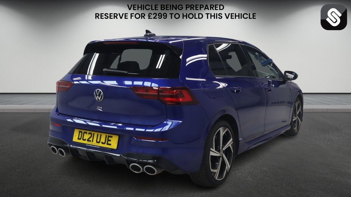 Volkswagen Golf Image 4