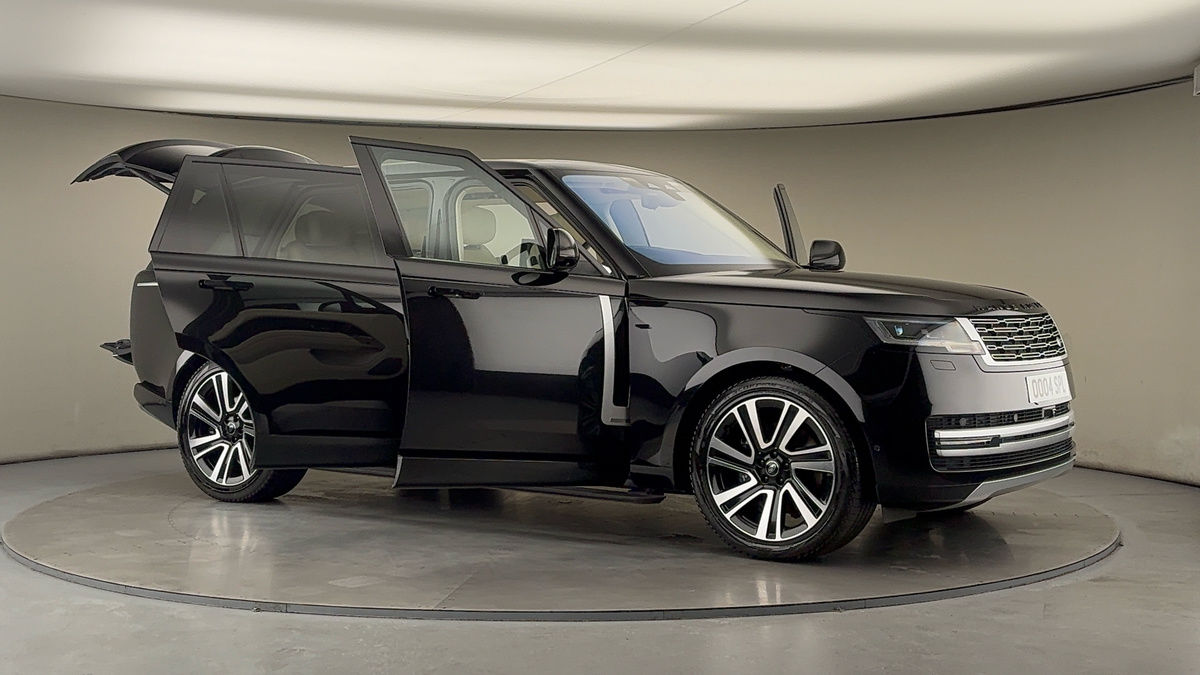 More views of Land Rover Range Rover