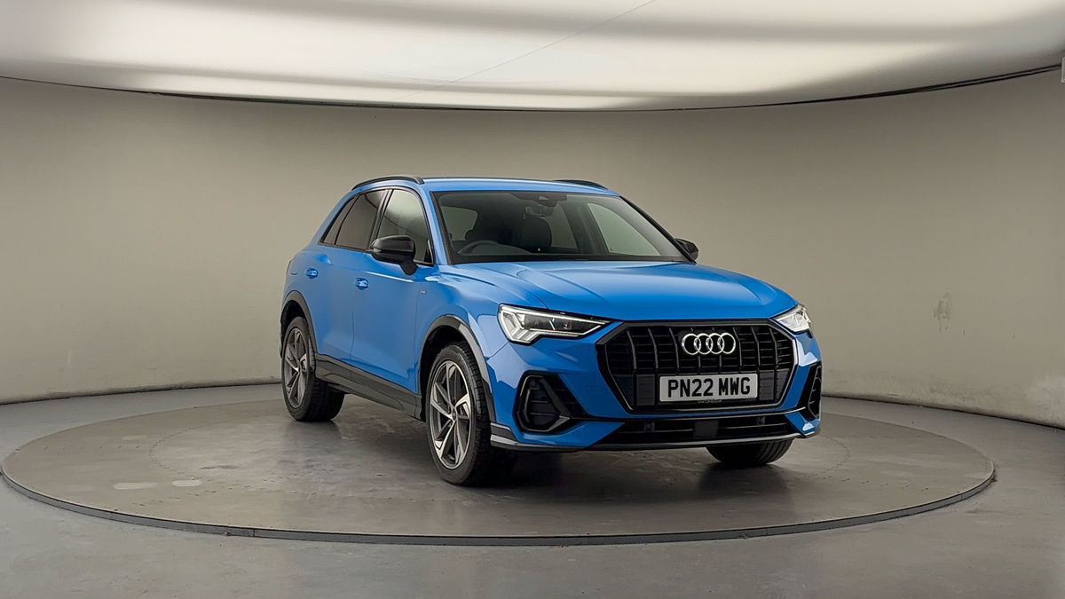 More views of Audi Q3