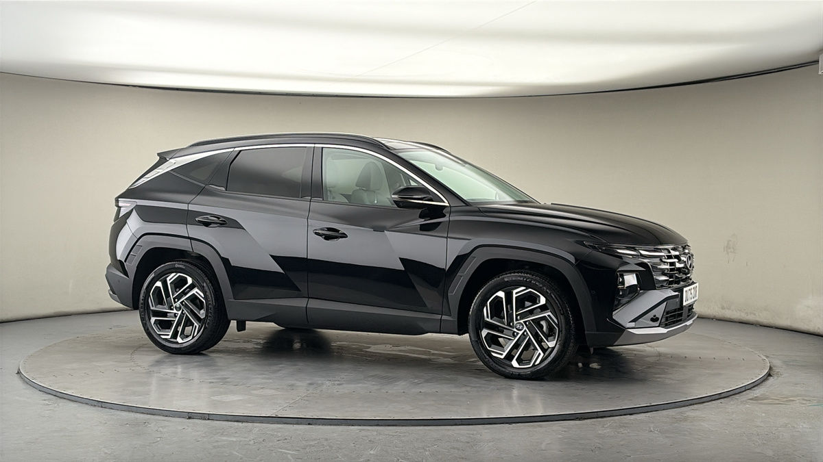 More views of Hyundai TUCSON