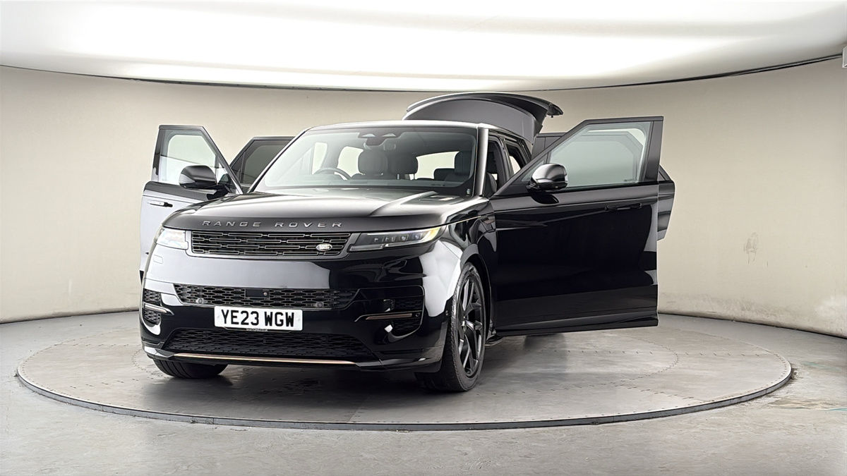 More views of Land Rover Range Rover Sport