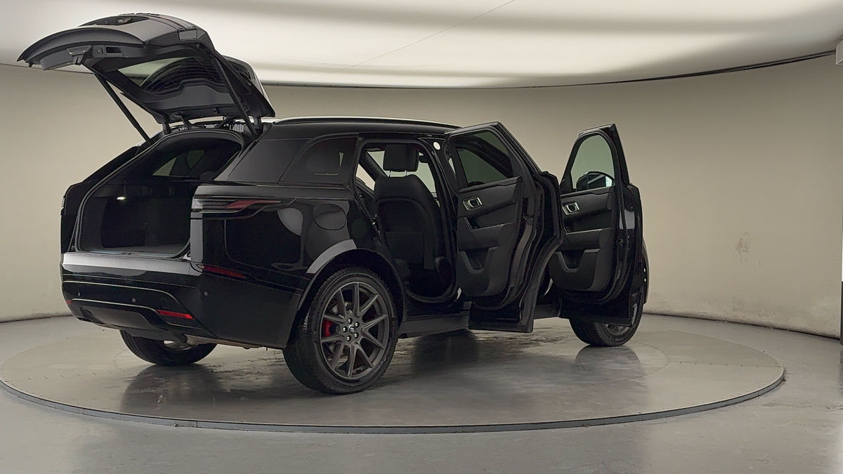 More views of Land Rover Range Rover Velar