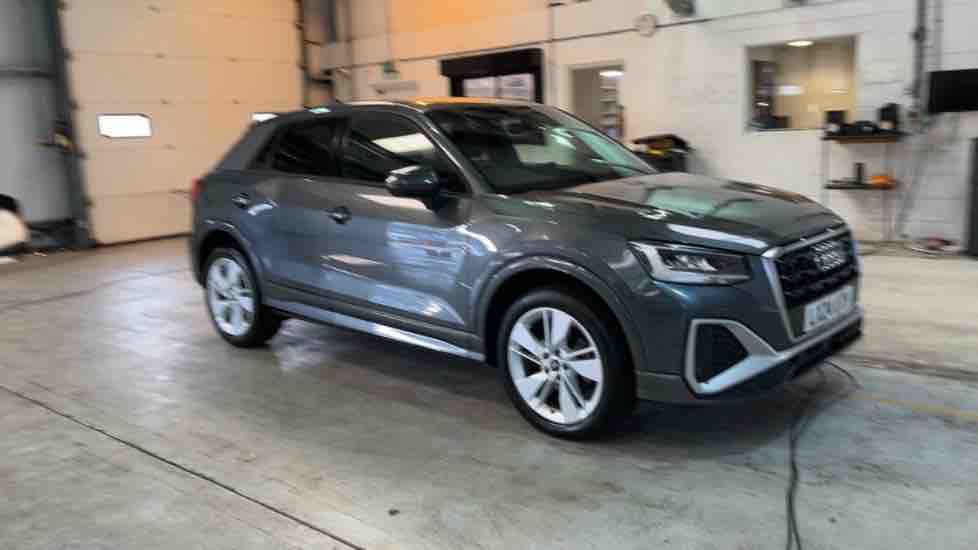 More views of Audi Q2