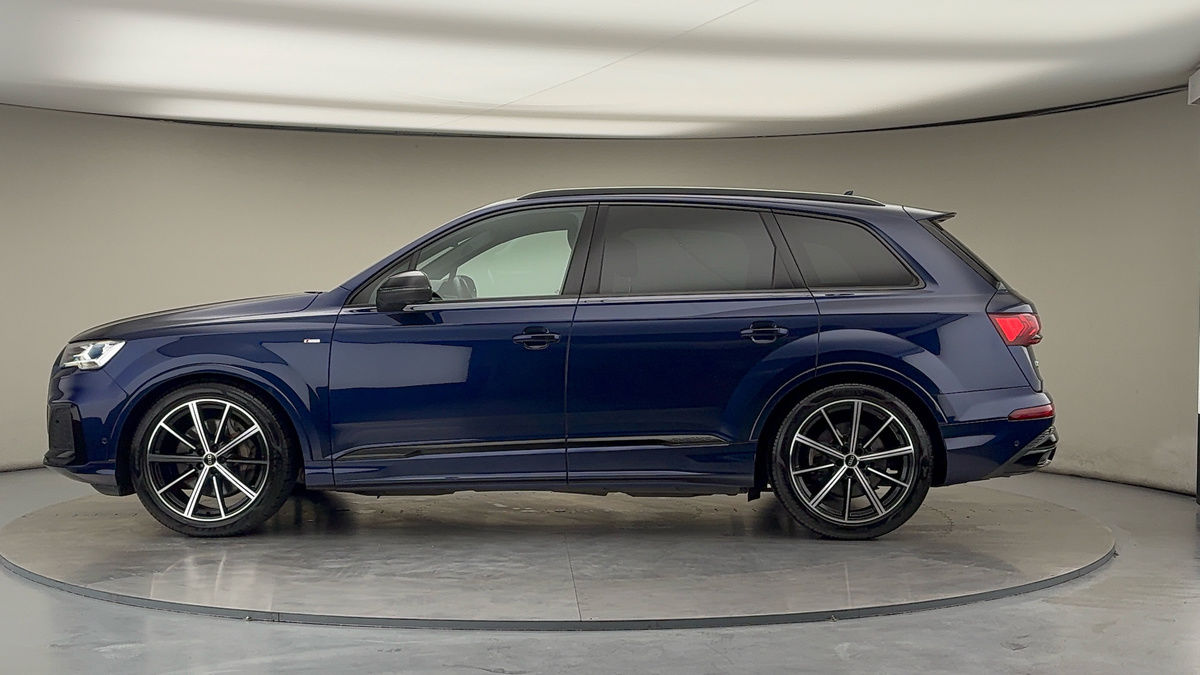 Audi Q7 Image 15