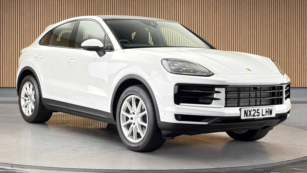 Porsche Cayenne Sticky Header Image