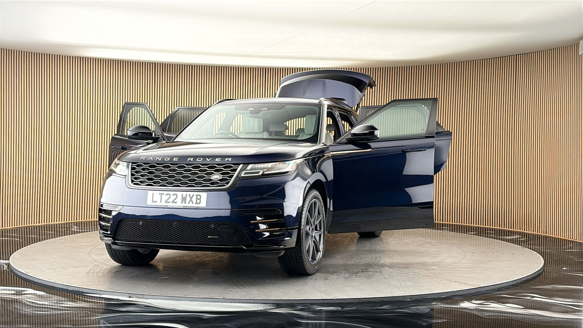 More views of Land Rover Range Rover Velar