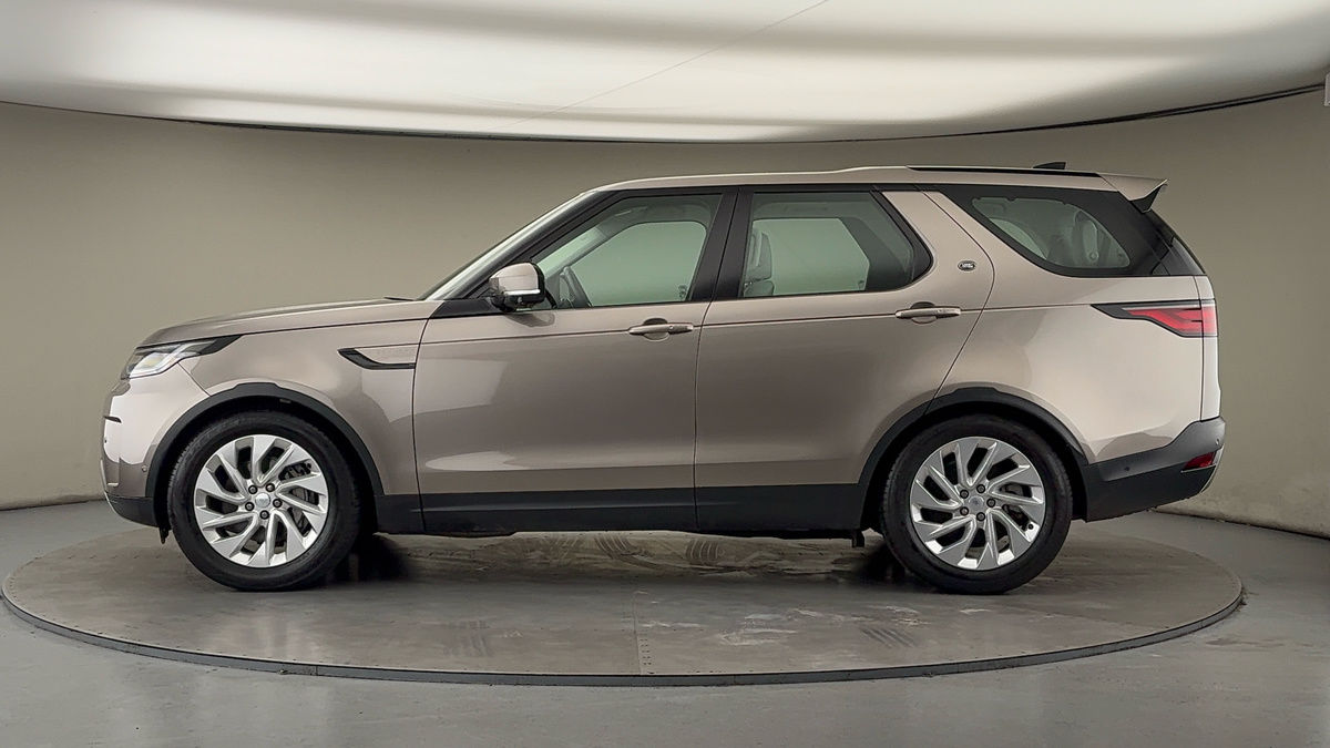 Land Rover Discovery Image 15