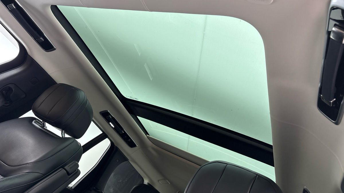 Land Rover Range Rover Image 6