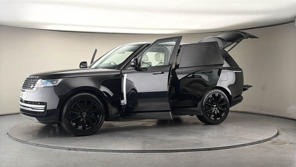 More views of Land Rover Range Rover