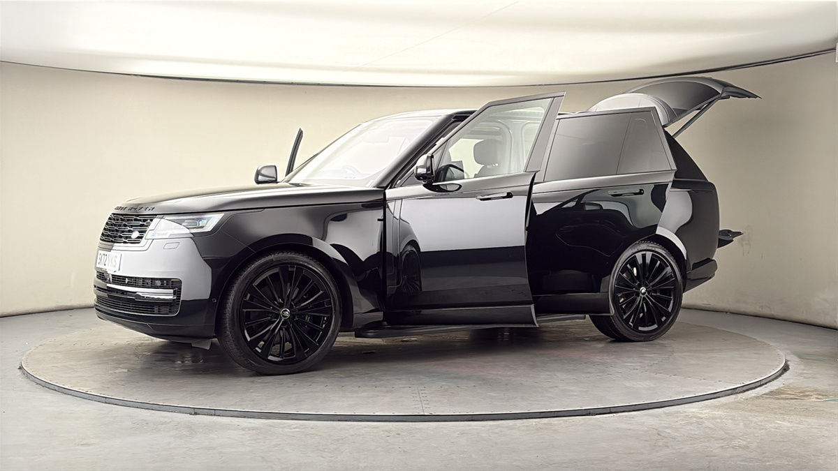 More views of Land Rover Range Rover