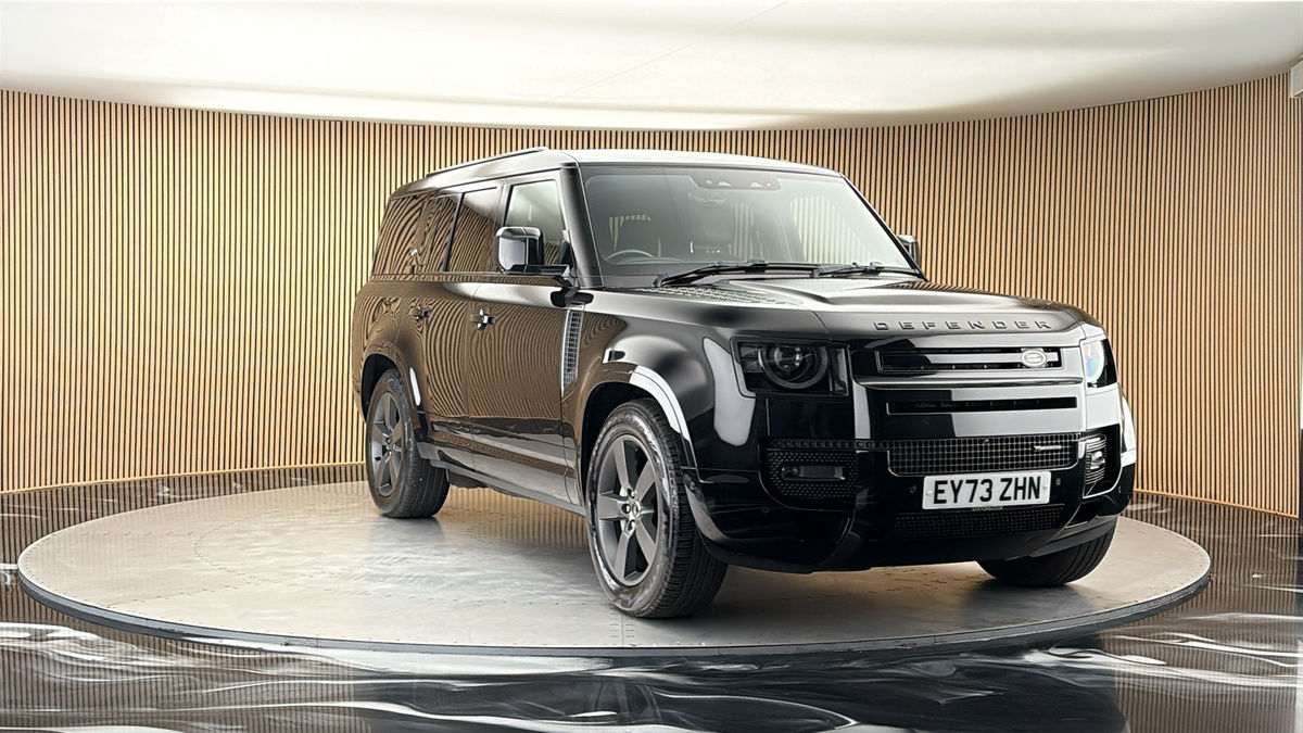 More views of Land Rover Defender 130