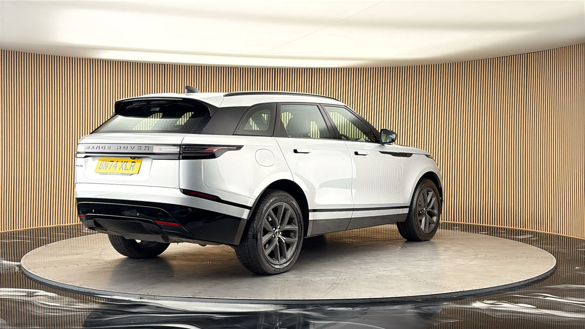 More views of Land Rover Range Rover Velar