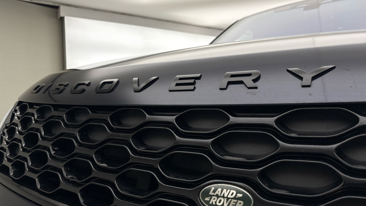 Land Rover Discovery Image 24