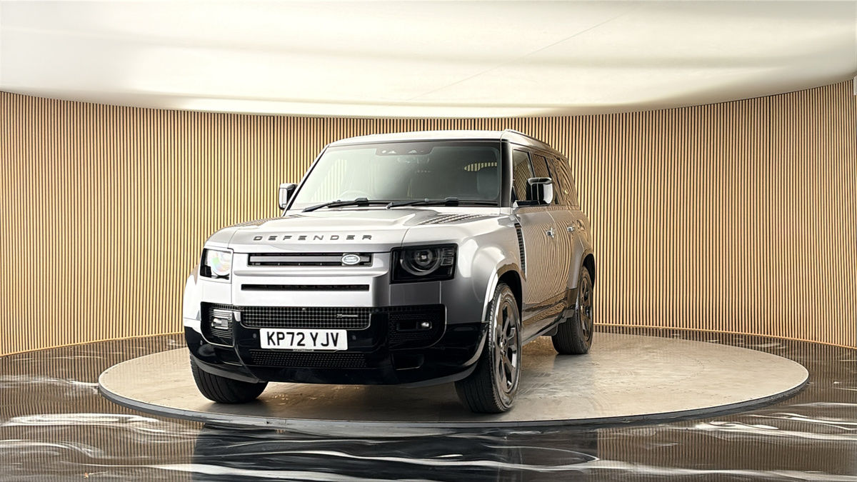 More views of Land Rover Defender 130