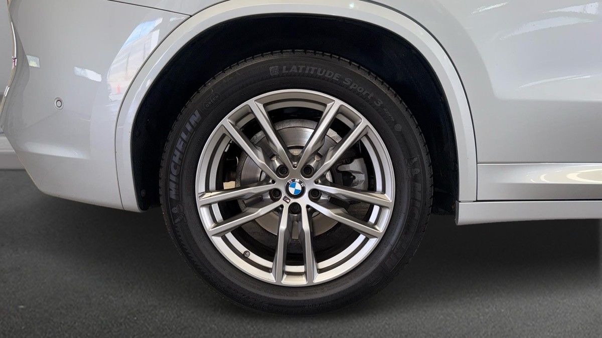 BMW X3 Image 19
