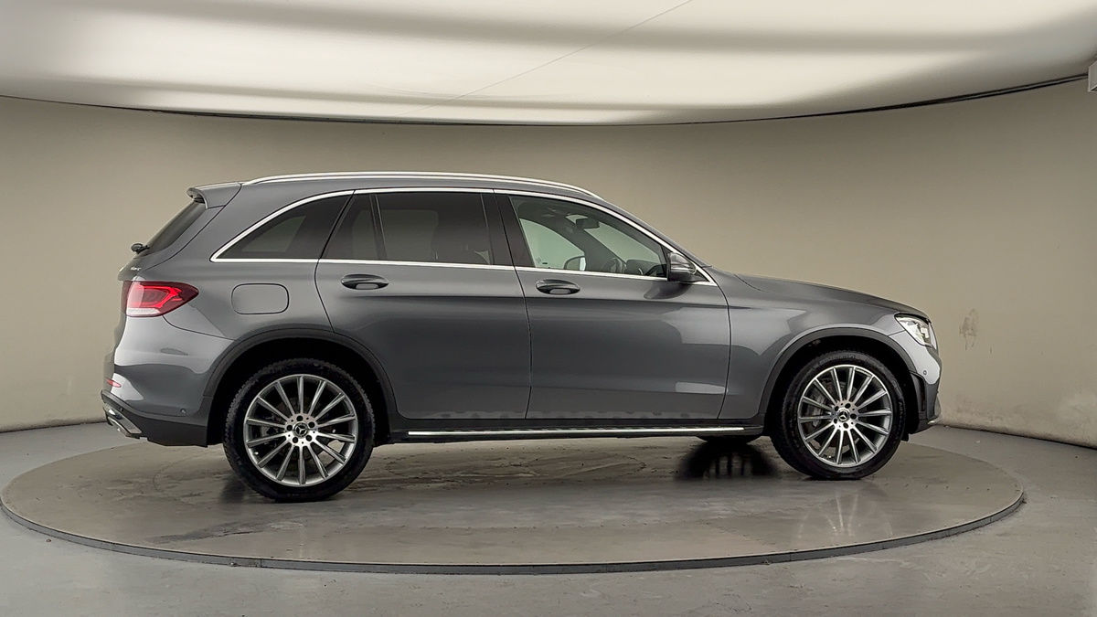 More views of Mercedes-Benz GLC