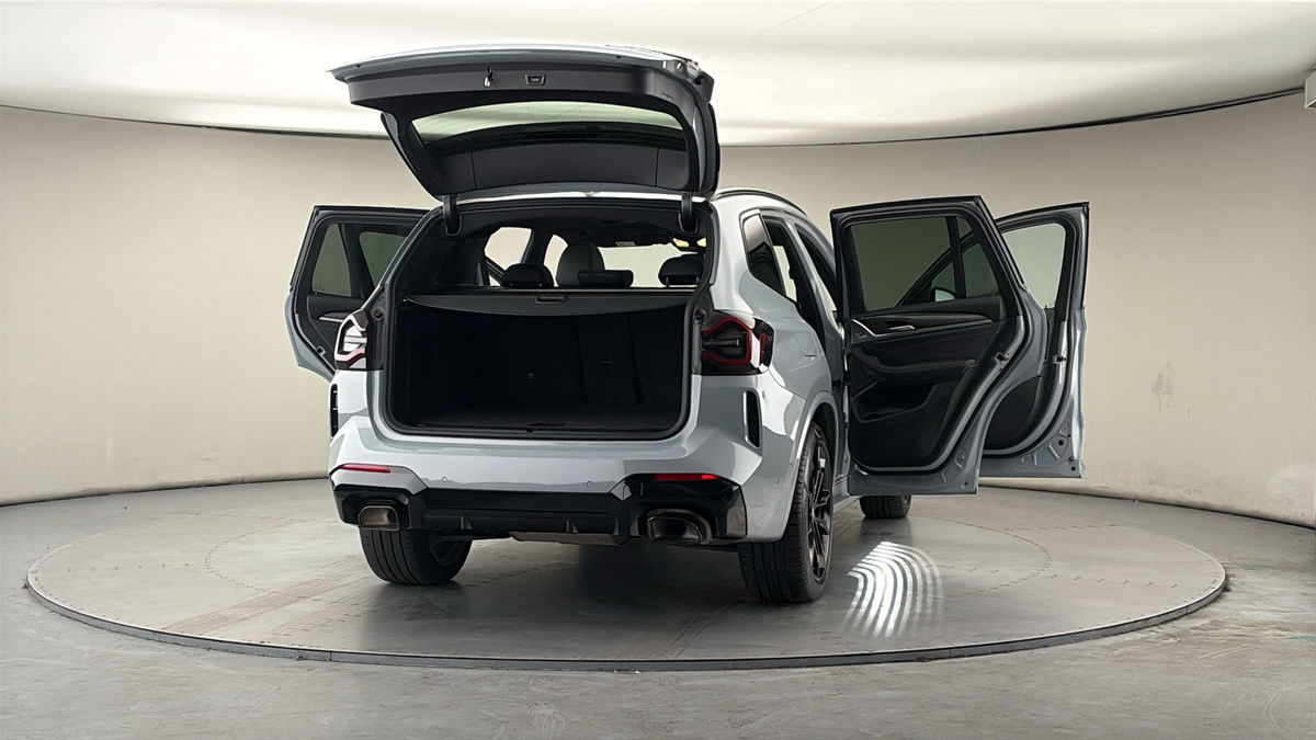 More views of BMW X3