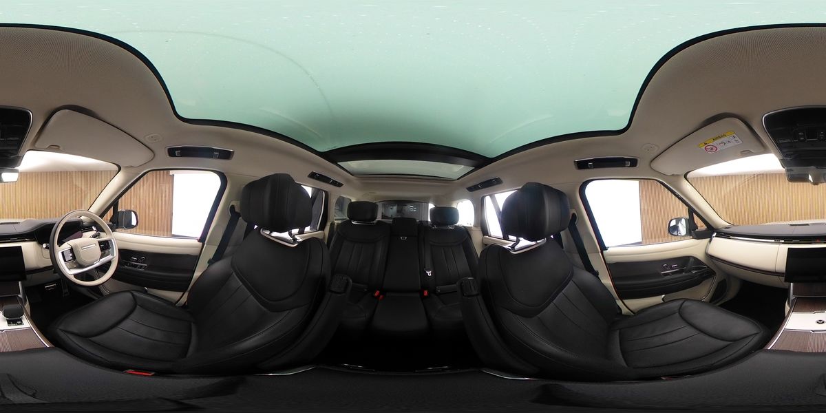 More views of Land Rover Range Rover