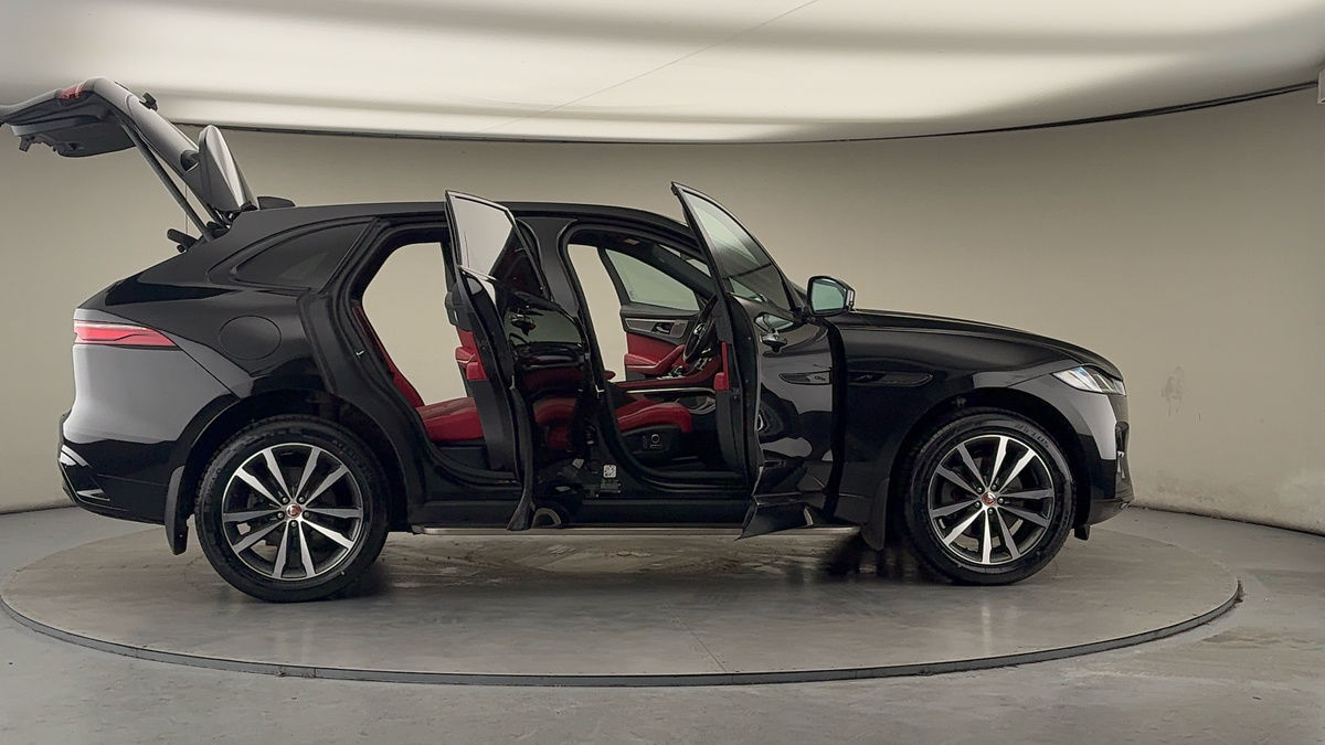 More views of Jaguar F-PACE