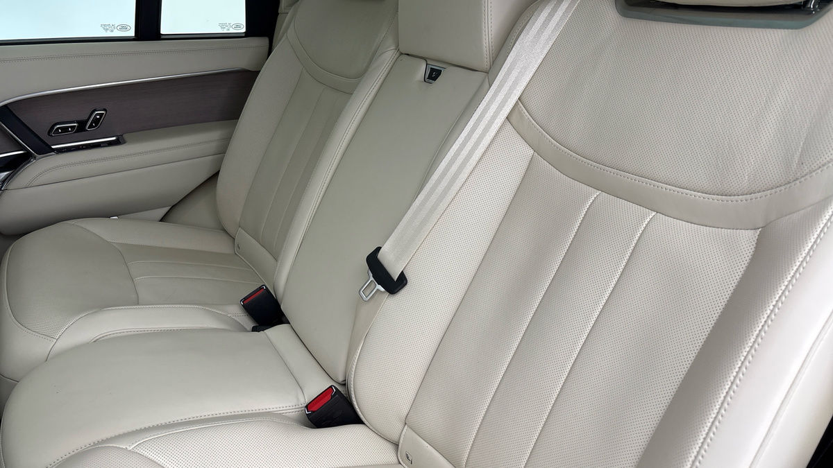 Land Rover Range Rover Image 8