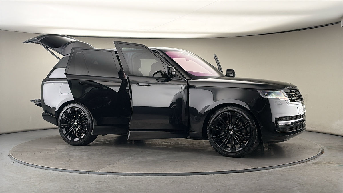 More views of Land Rover Range Rover