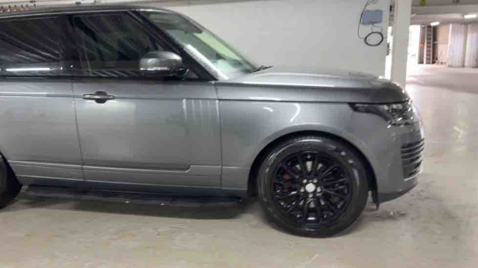 More views of Land Rover Range Rover
