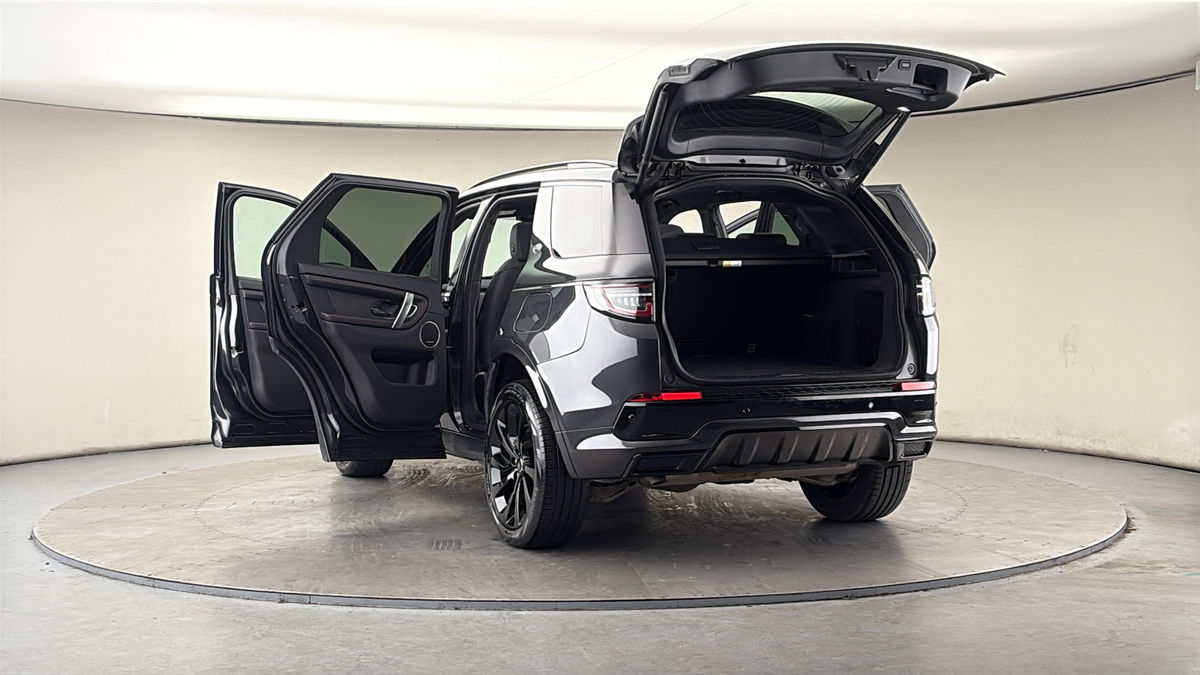 More views of Land Rover Discovery Sport