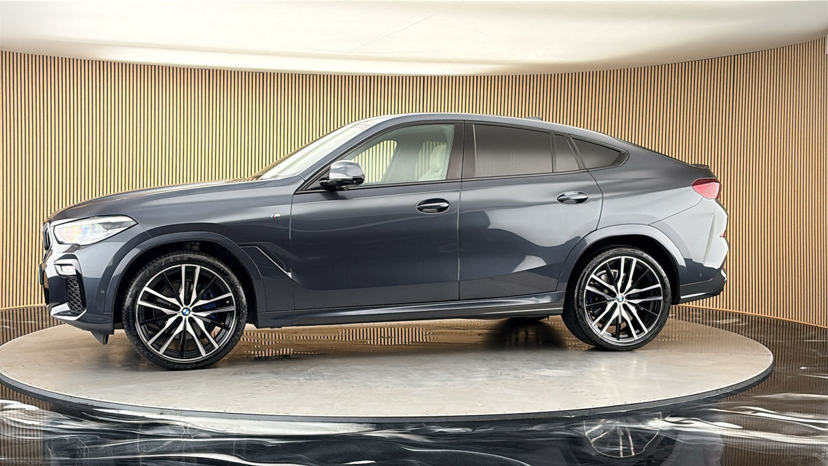 More views of BMW X6