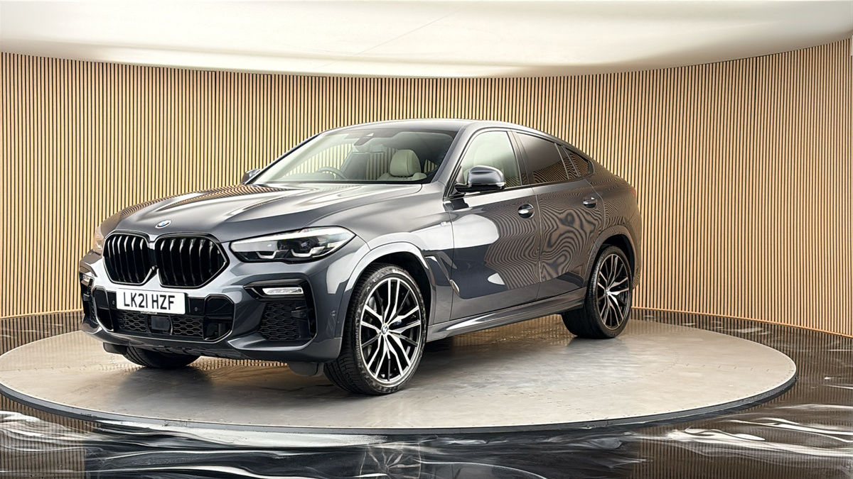 More views of BMW X6