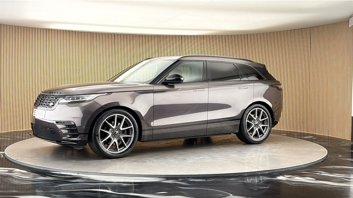 More views of Land Rover Range Rover Velar
