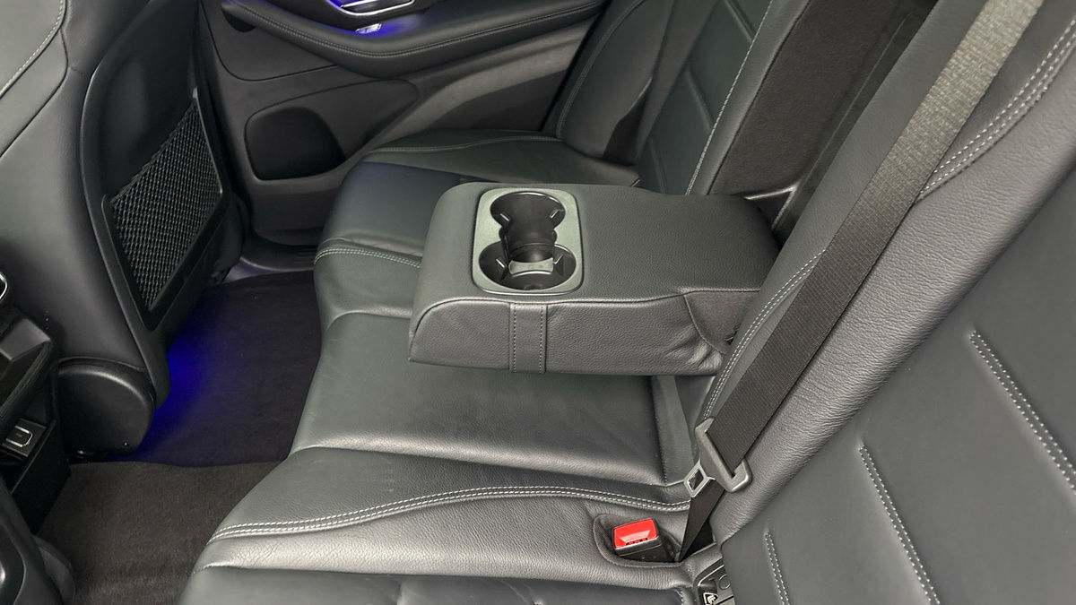 Mercedes-Benz GLE Image 9