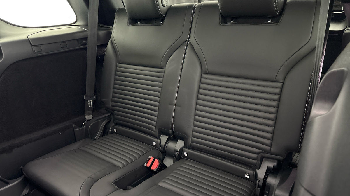 Land Rover Discovery Image 26